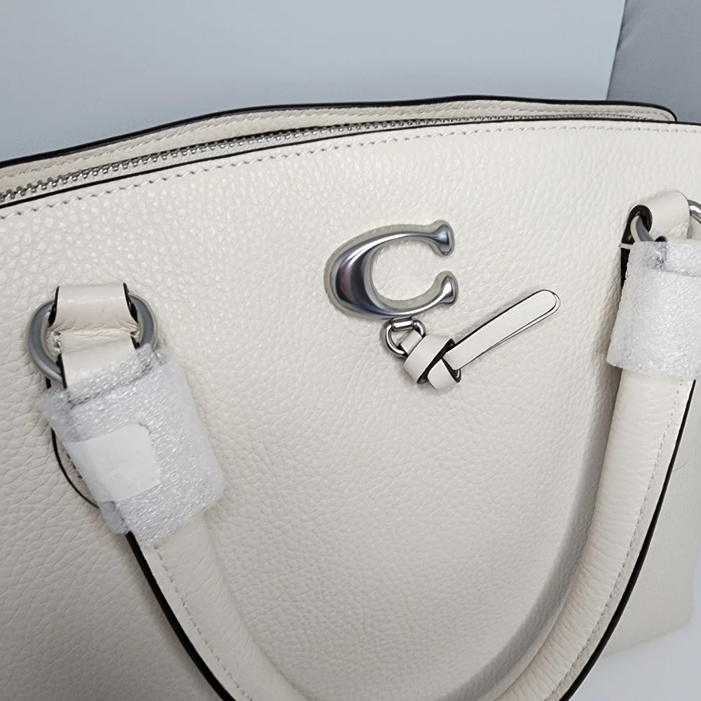 Authentic COACH Remi Satchel - Picture 10 of 16